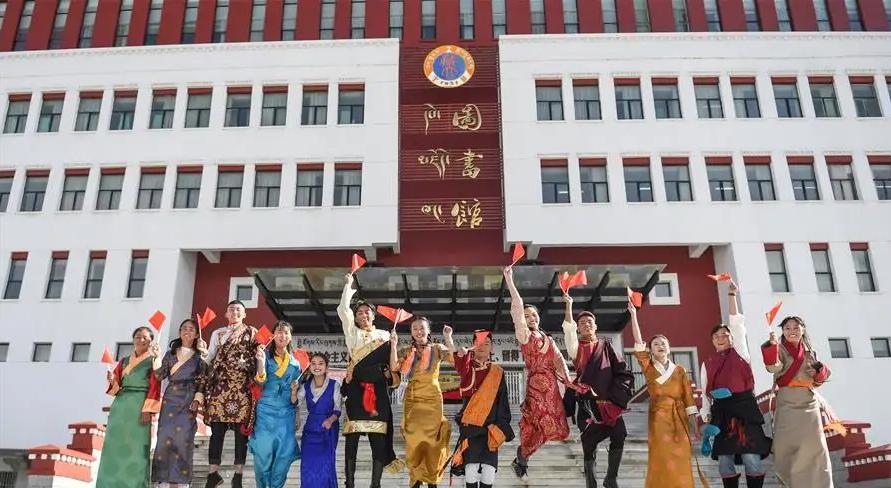 一所经常给学生分配工作的大学，是211院校，报考的人数却不多