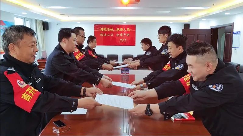 五四精神传承有我│全局派出所开展“警师带教”结对活动