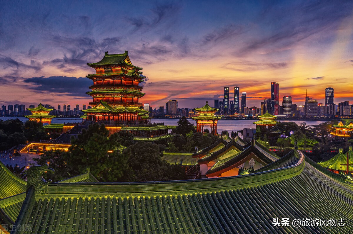 江西的什么楼被称为江南三大名楼,江南三大名楼中的正中古建筑