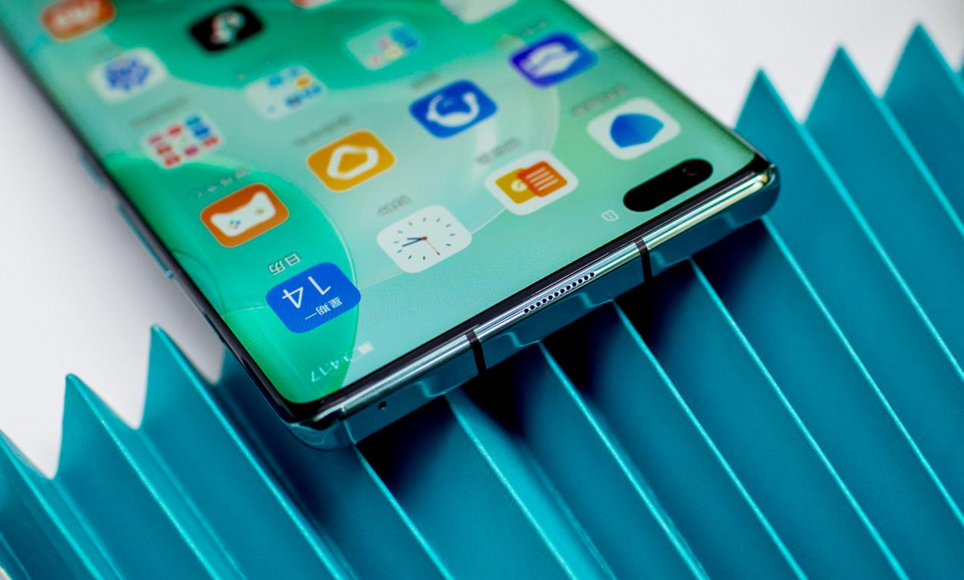 华为小艺输入法键盘左右移动,小艺输入法怎么打拼音声调