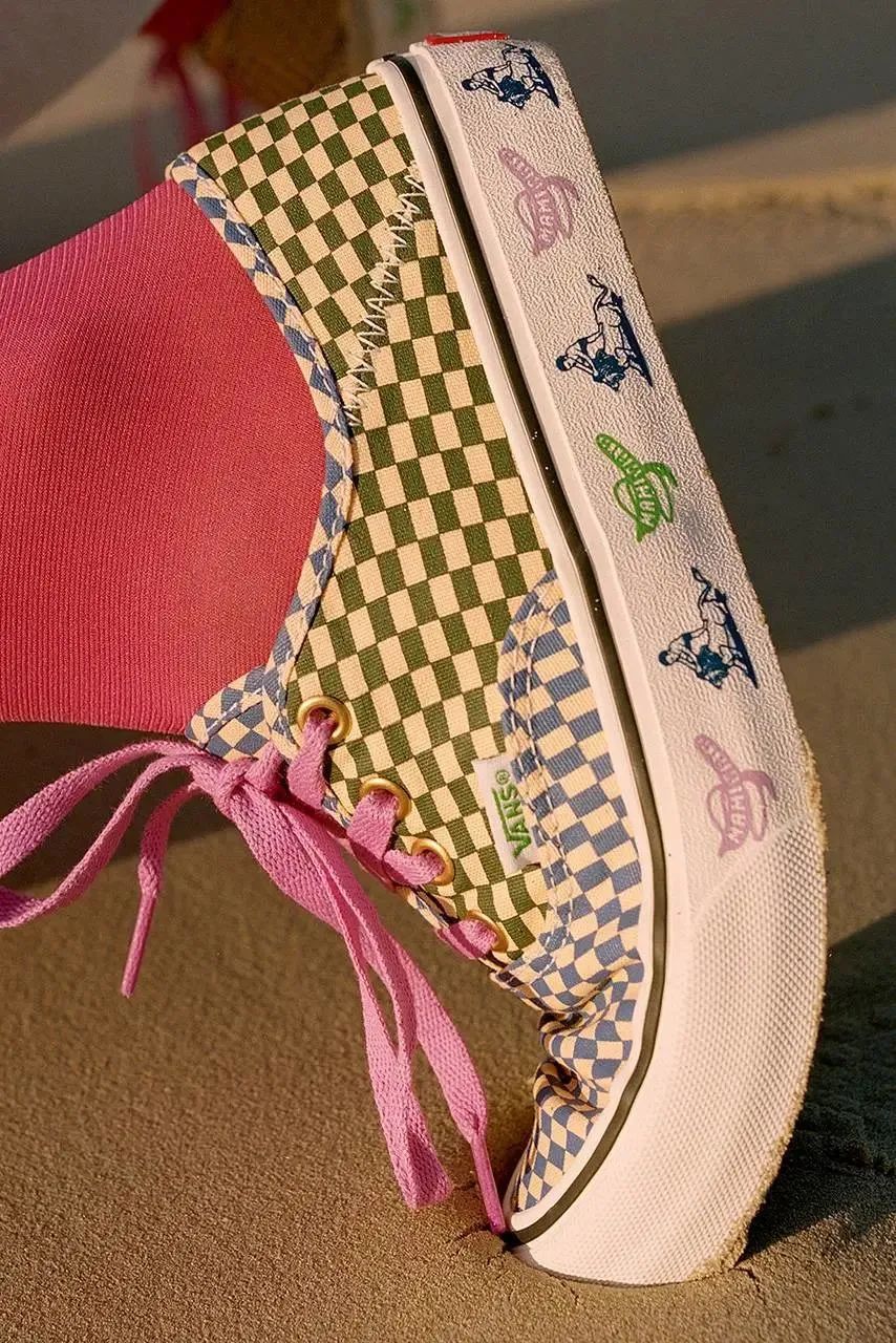 vans2023兔年联名款,takahayashixvans联名黑红