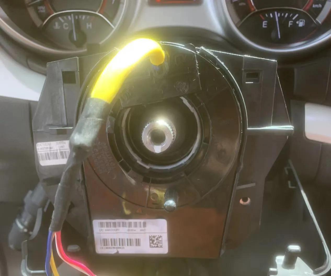 道奇酷威journey墨西哥版,道奇酷威刹车