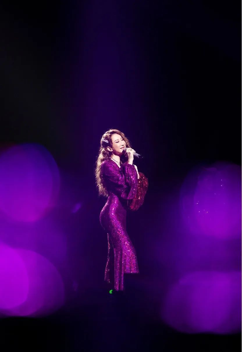 李玟的个性,李玟心地善良