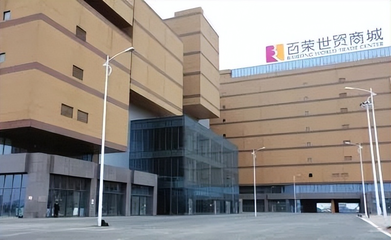 疫情之下实体店被迫关门,疫情之下店铺关门歇业