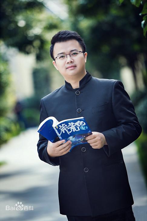 小罗说网文：大学退学写小说的大神——我吃西红柿