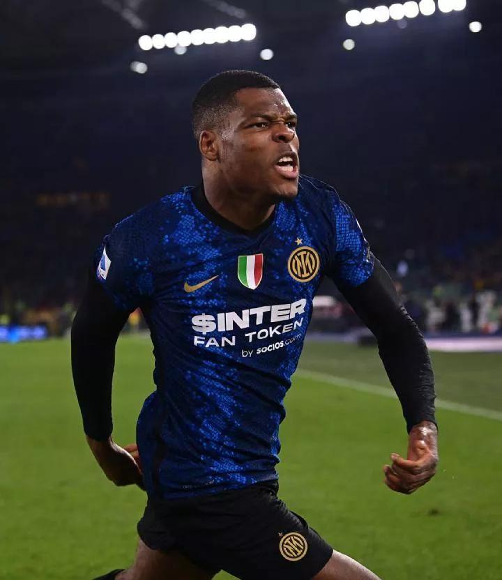 马洛塔第一经理人,马洛塔签约曼联