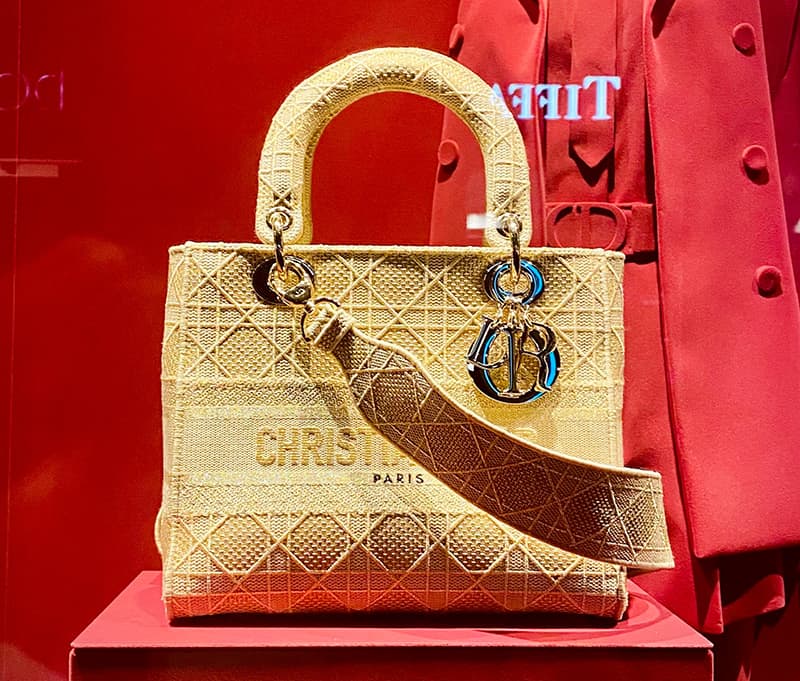 奢侈品牌钱包排行榜最新款,奢侈手袋包包推荐