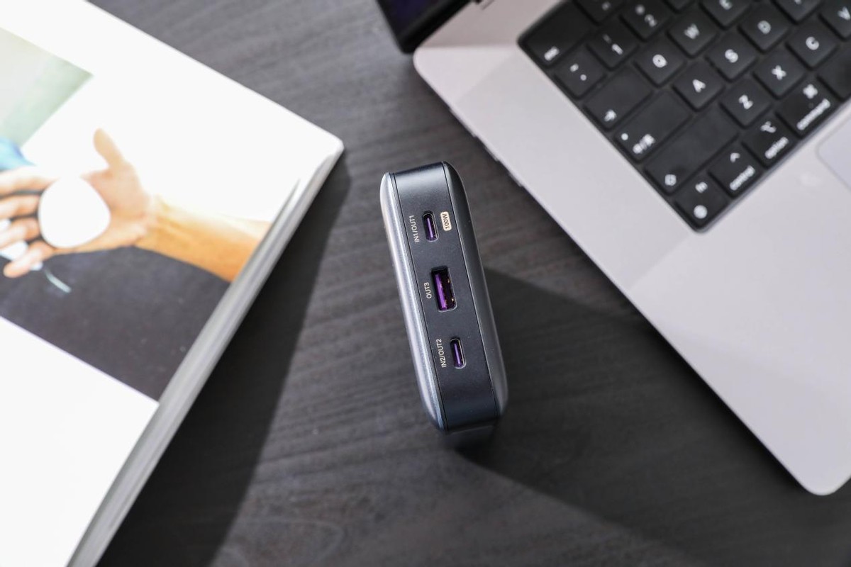 可给笔记本电脑供电的充电宝,笔记本供电充电宝户外