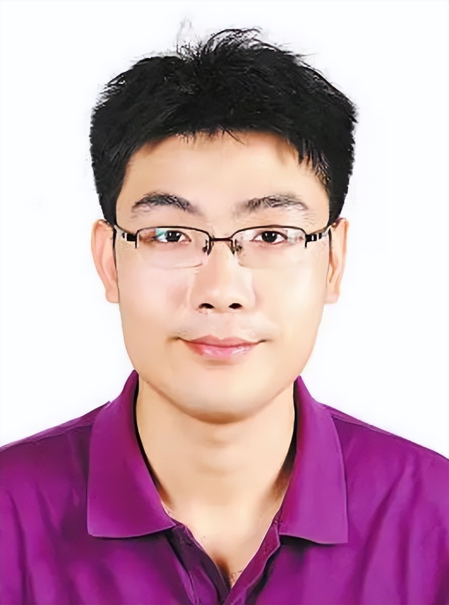 登上央视《焦点访谈》，获国务院表彰！这8位硬核记者，全来自南开大学！