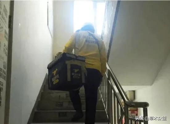 外卖小哥盗窃,外卖小哥盗窃的视频