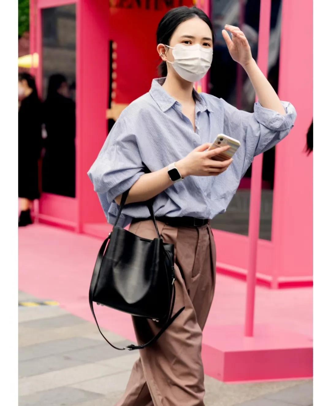 深圳市时尚街拍,穿衣风格干净有气质街拍