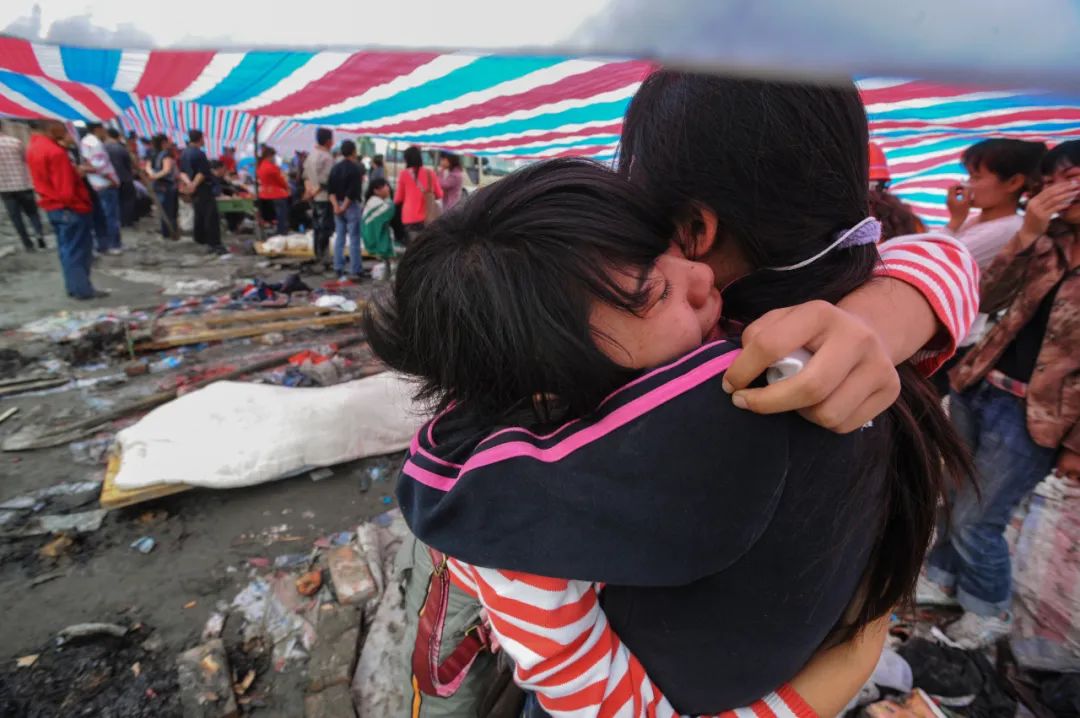 汶川地震15周年记录图片,汶川地震这些画面让人噙满泪水
