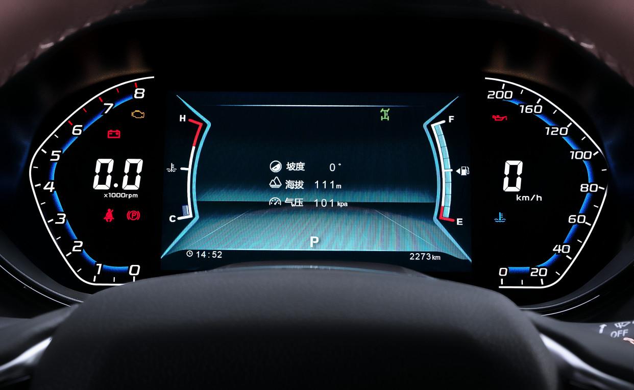 搭载采埃孚的日产车,日产m9t柴油机配采埃孚自动挡