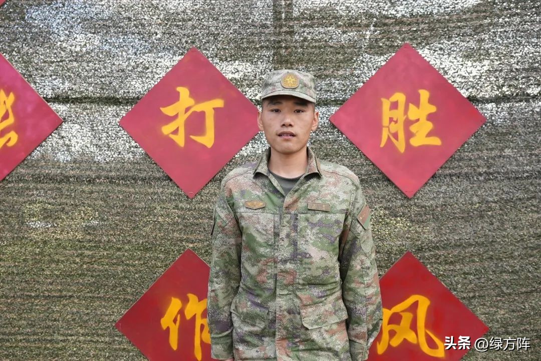 军队特级单杠体能标准,军人体能特级要多少分