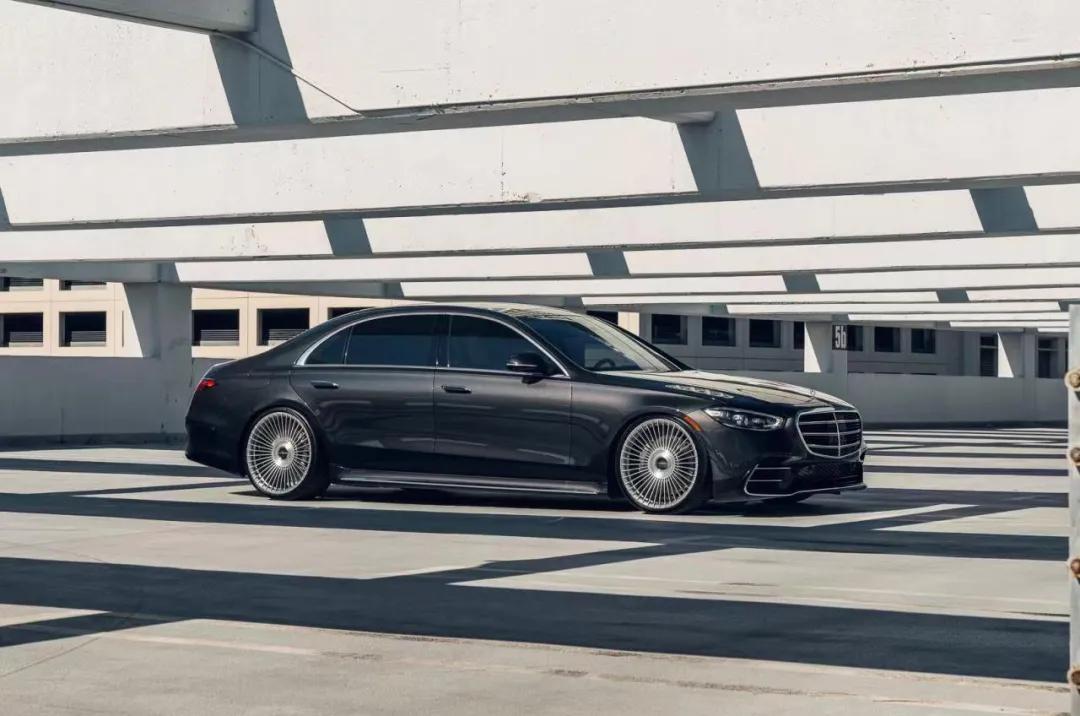 全新奔驰s400轮毂,大哥依然还是大哥