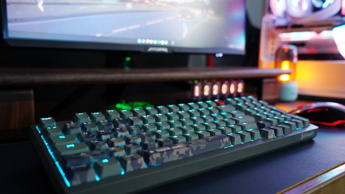 触发行程可调的LT光轴有多爽？双飞燕变速光轴机械键盘T98评测