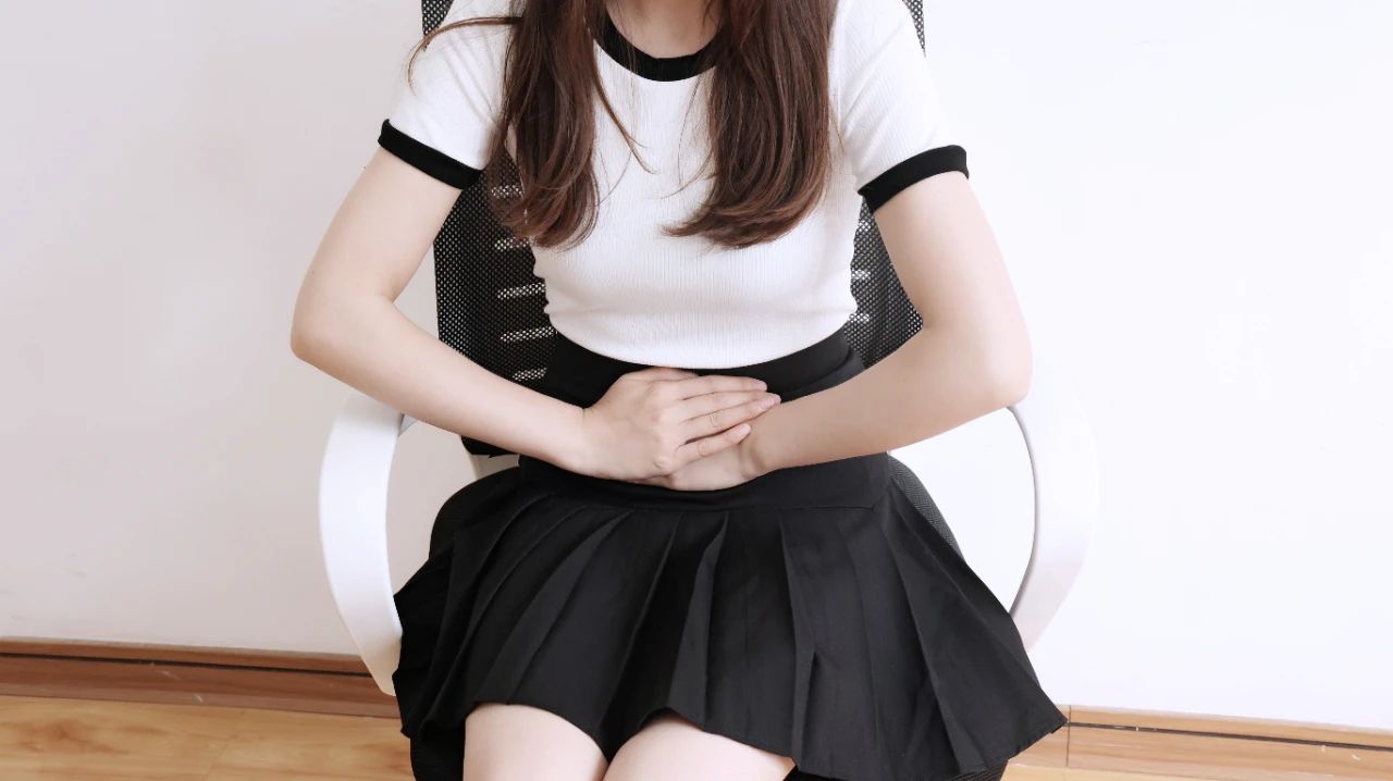 女性尿频,是什么原因导致的?这4点需小心,建议及早检查