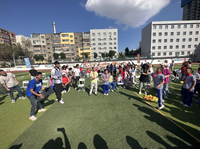 籽籽同心童心向党舞蹈,籽籽同心小学生演讲视频