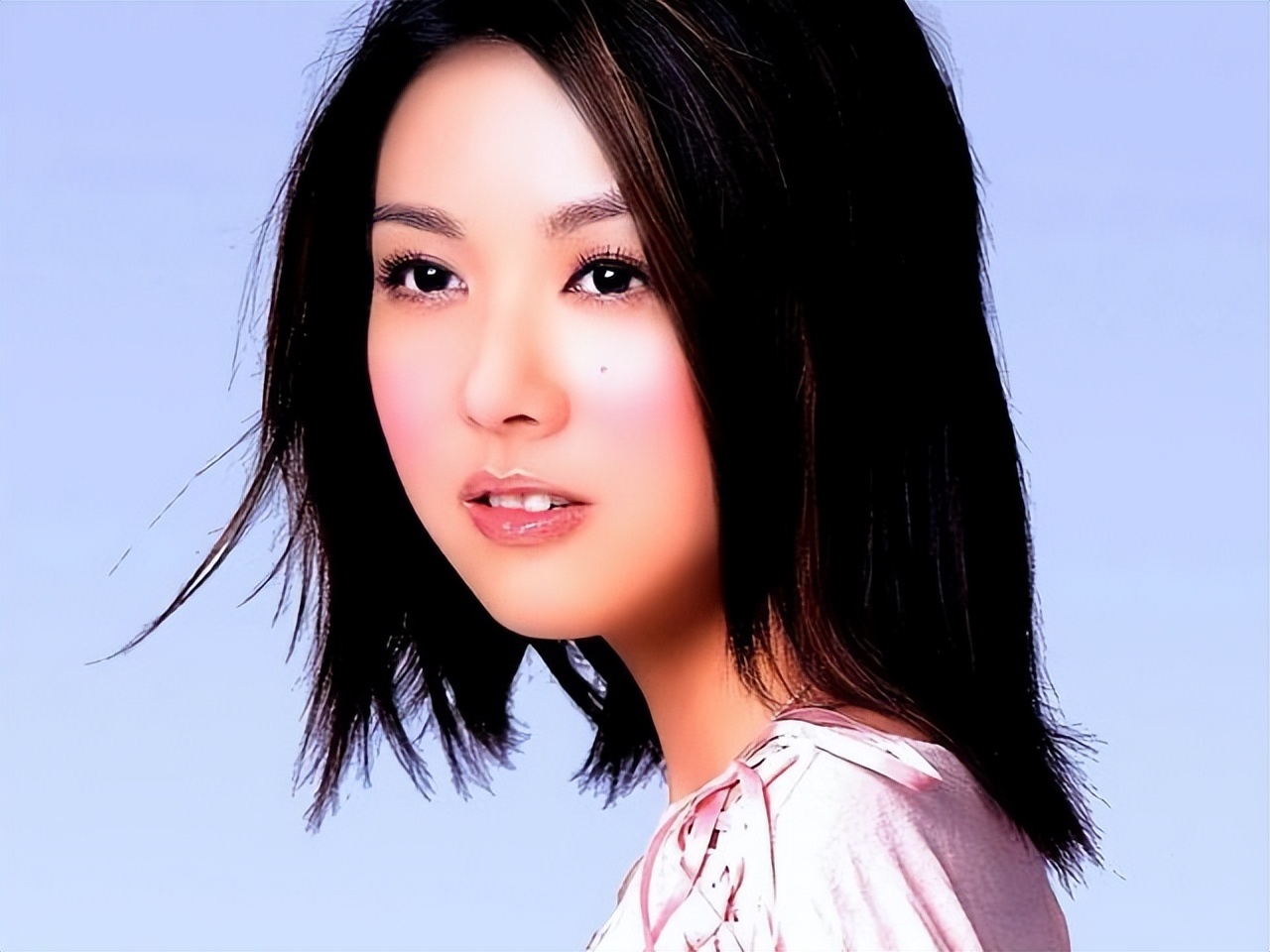 11位让众人失望的明星,红的快凉的也快的4个明星