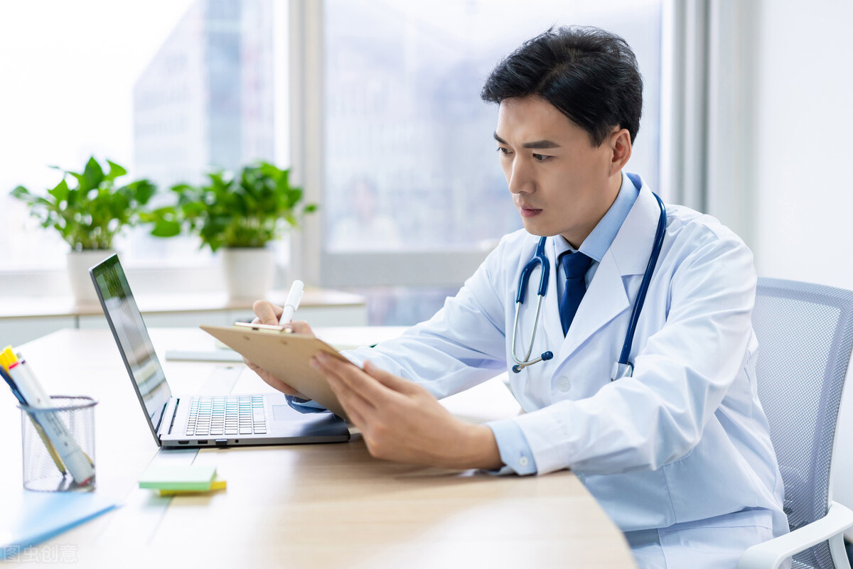 前列腺按摩能治疗慢性前列腺炎，这你也信？