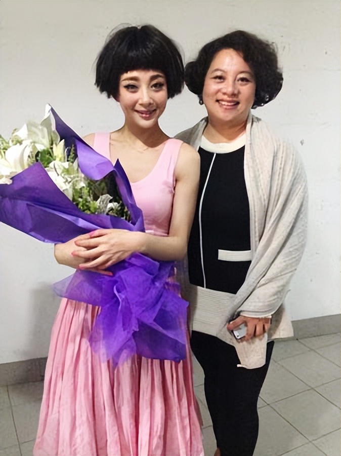 殷桃成名与婚姻,殷桃有几任婚姻