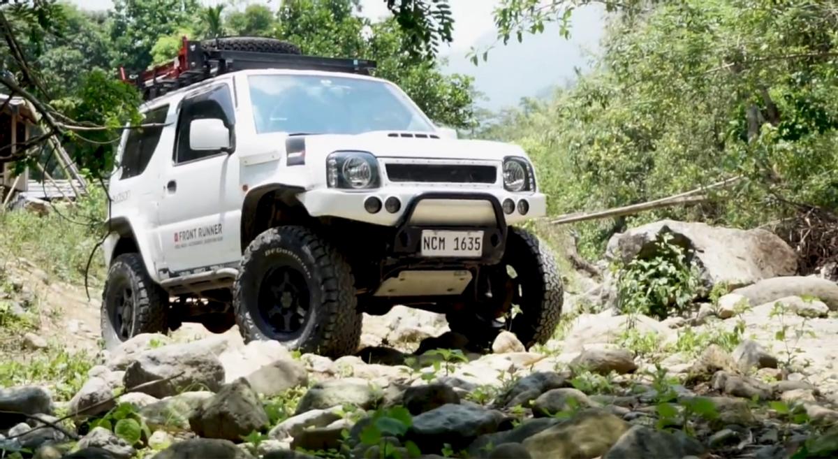 新款铃木吉姆尼2寸升高改装方案,铃木吉姆尼1.3l如何升级1.6