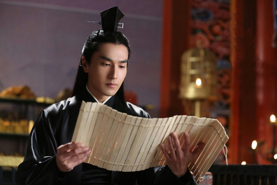 三生三世夜华和白浅同时出现,三生三世夜华和墨渊什么关系