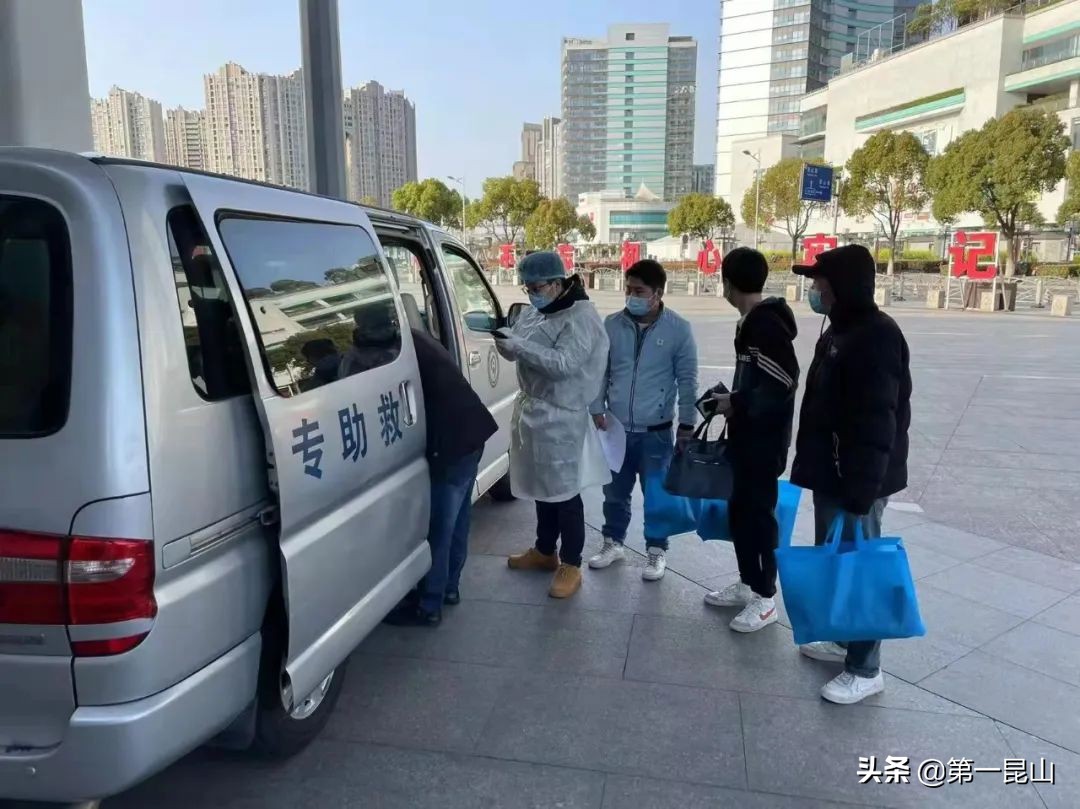 温暖的爱留给对方,温暖的爱送给爱你的人