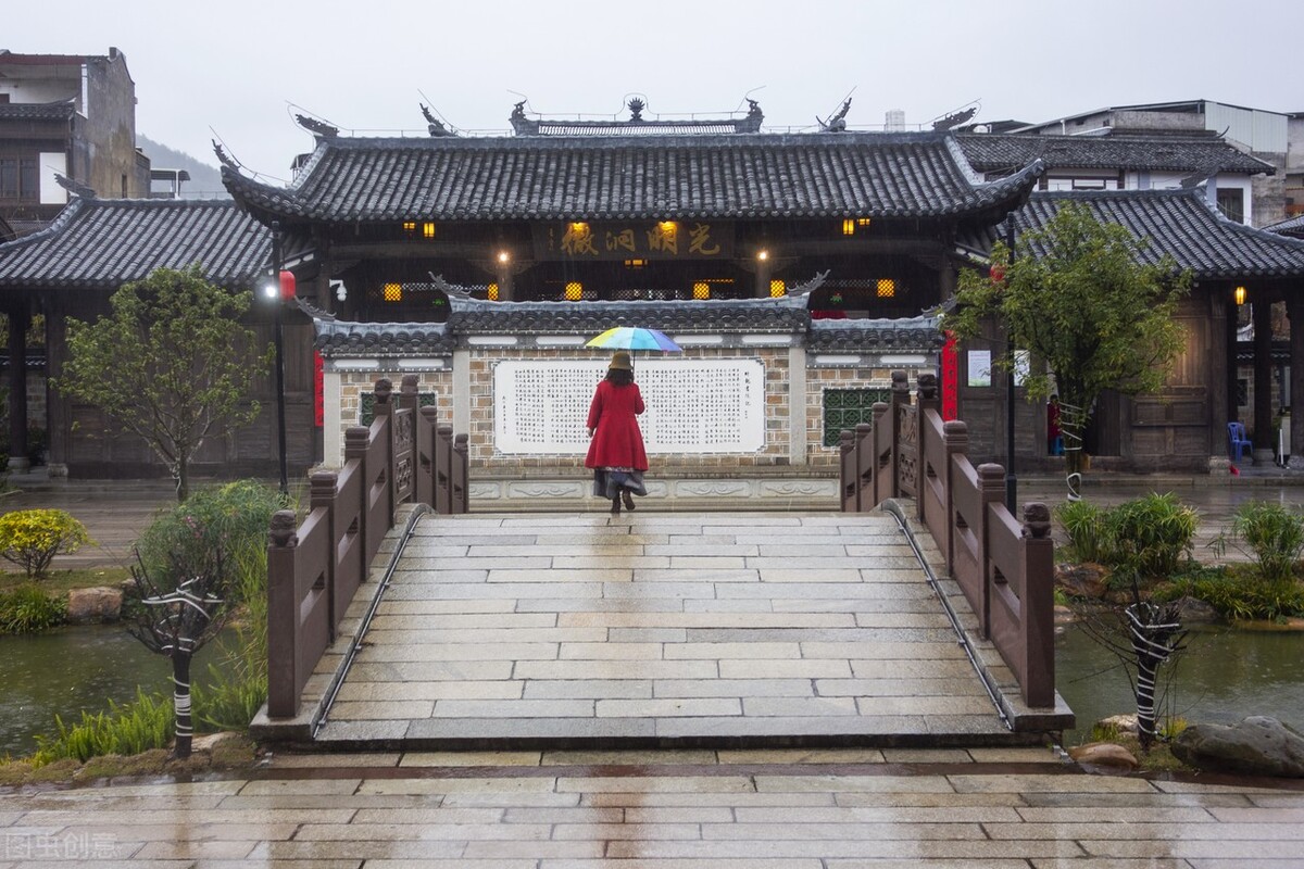 描写校园风景的诗句古诗,写校园景色的唯美诗词