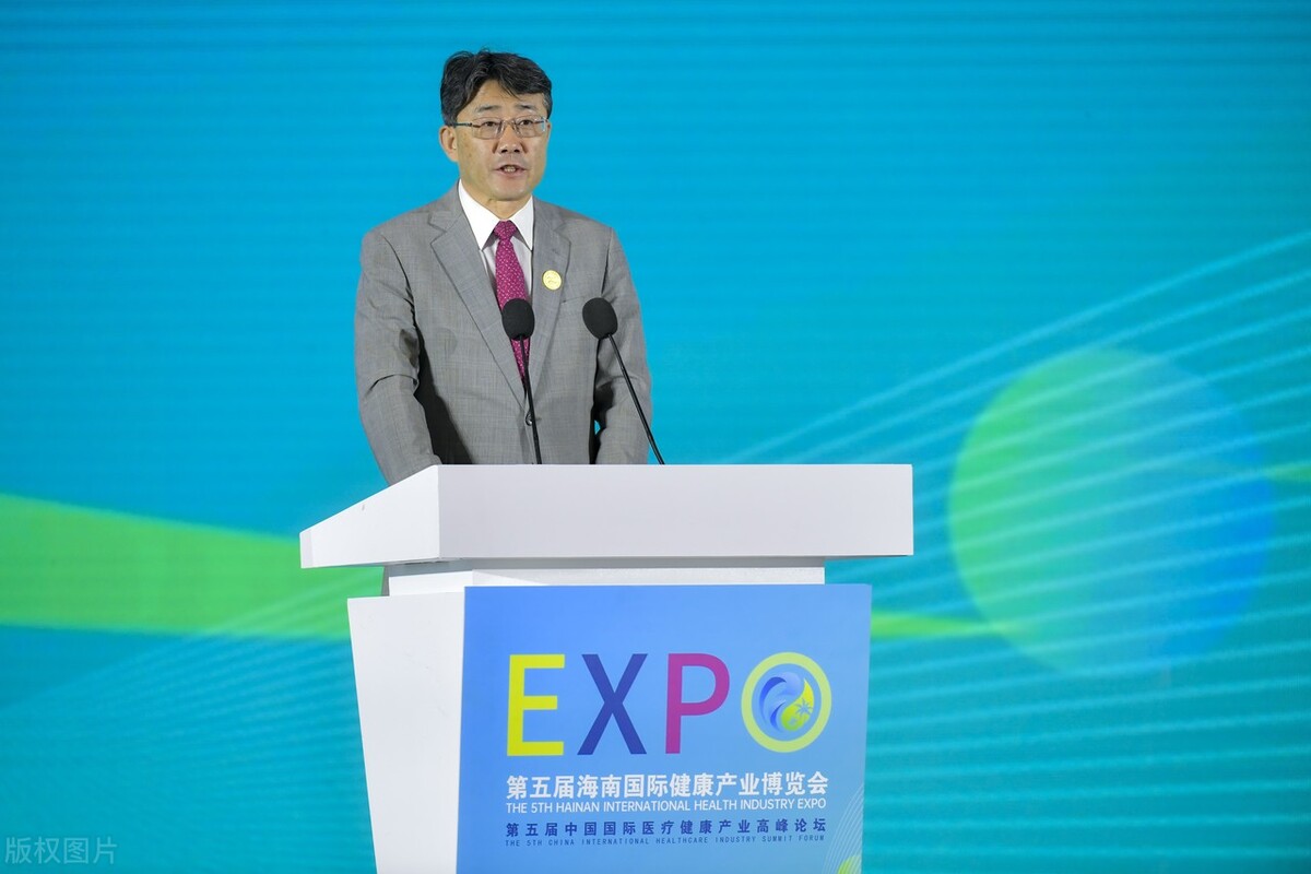 当众演讲紧张怎么办？10个方法技巧（建议收藏）