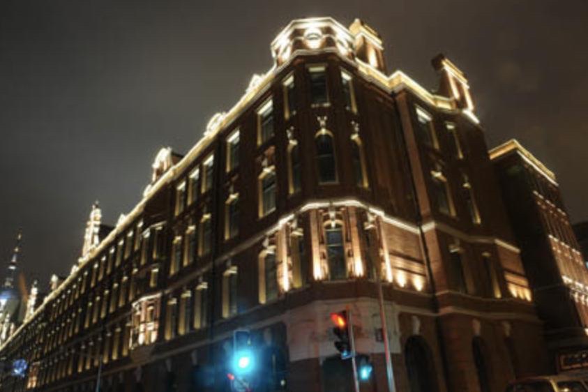 上海外滩大商场推荐,上海外滩的商场有哪些