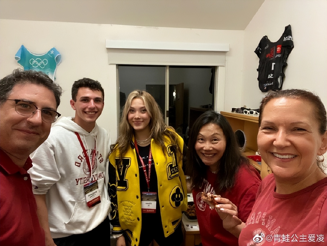 谷爱凌亮相顶级名媛舞会,谷爱凌18岁跳下去是金牌