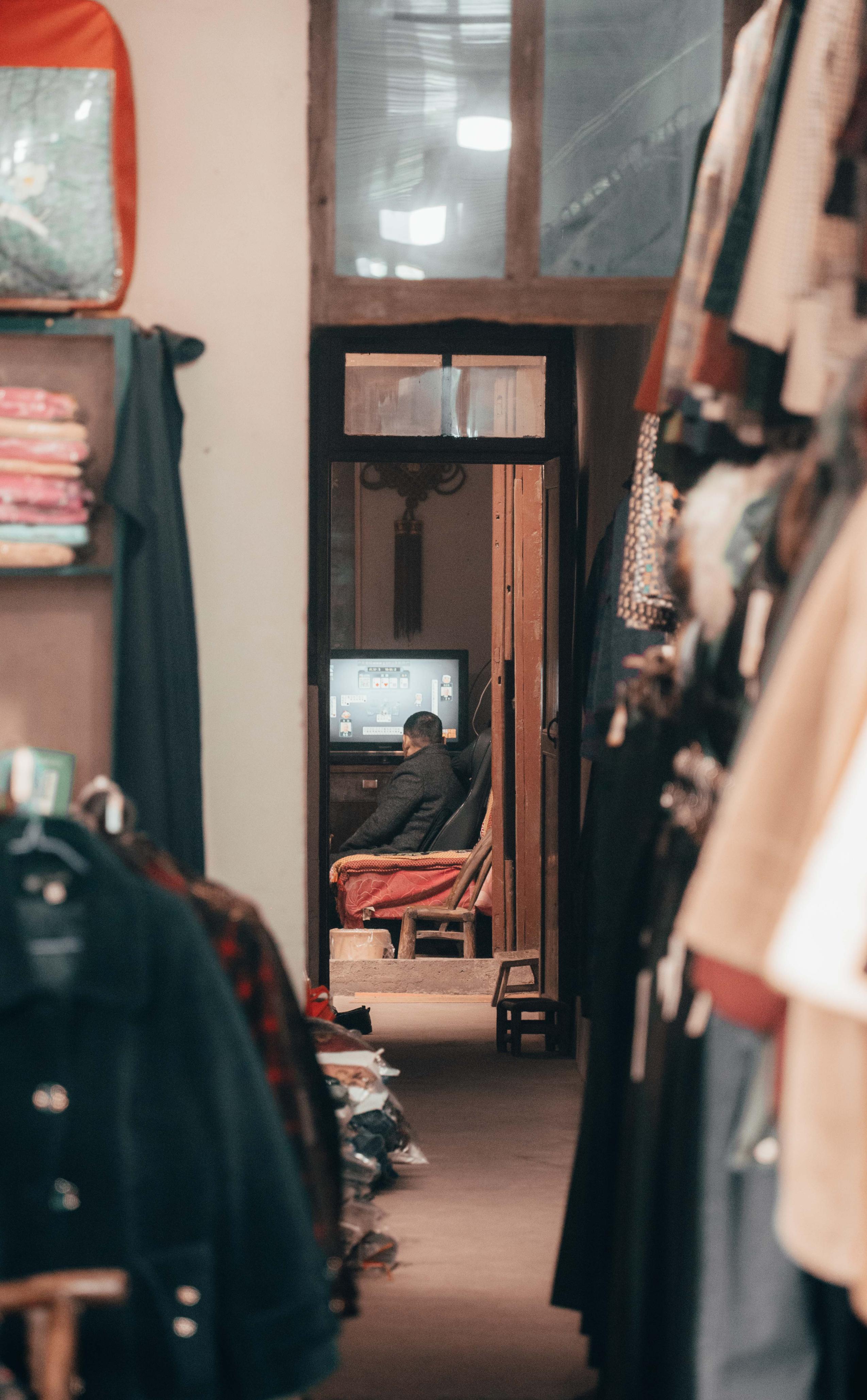 索尼微单相机全画幅镜头,索尼全画幅微单平民级镜头分享