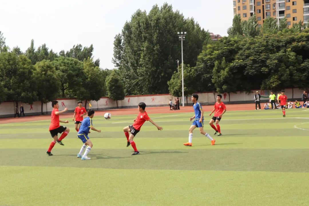 邓州市奔跑吧少年篮球比赛回放,邓州2021年小学足球比赛