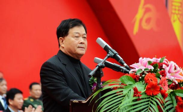 曹德旺创业时期的回忆,曹德旺这么有钱是他哥哥帮的忙吗