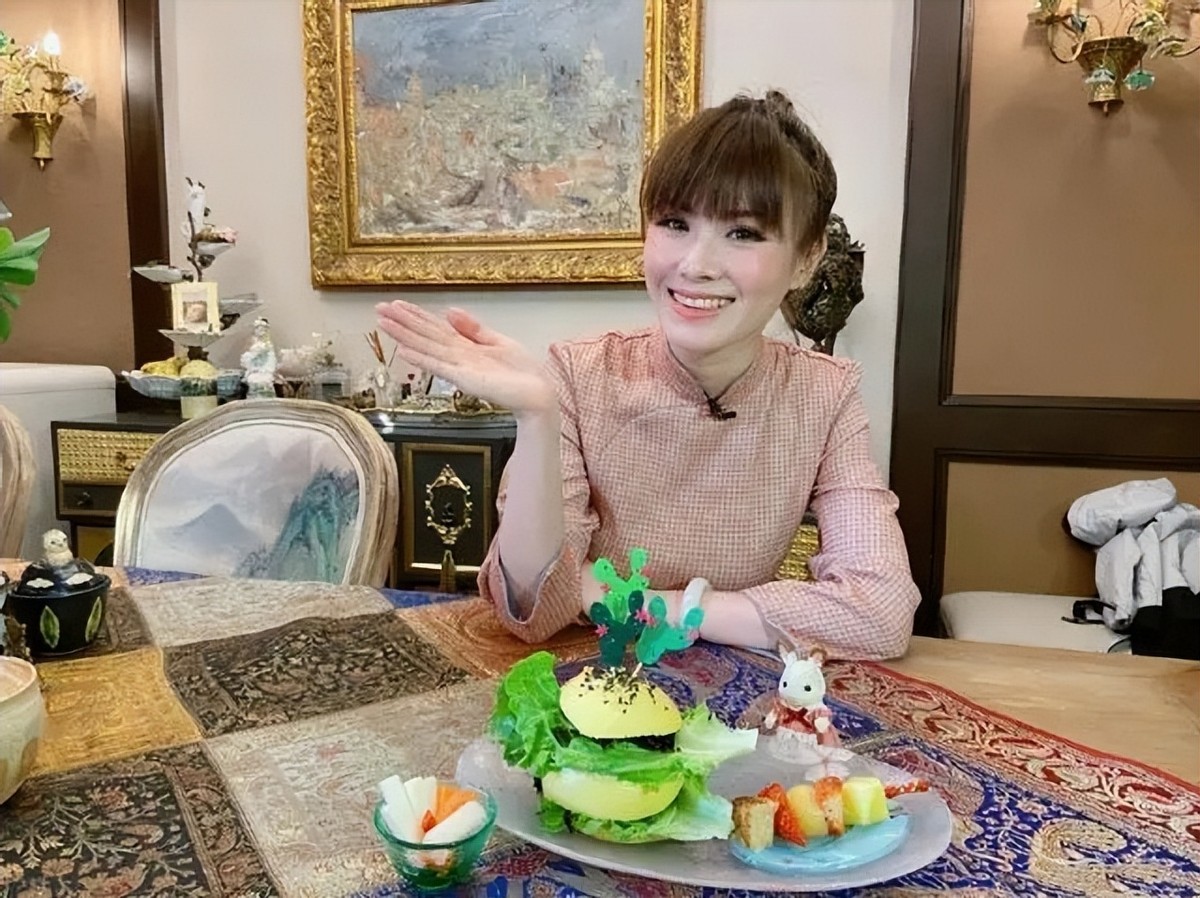 东方卫视万蒂妮,东方卫视主持人万蒂妮