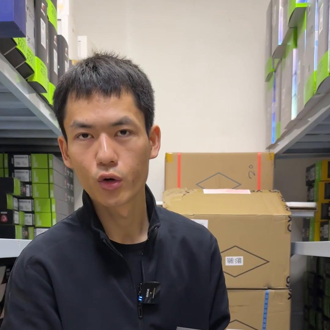 三十岁终于全款买下了第一台电脑,终于买了人生第一台电脑