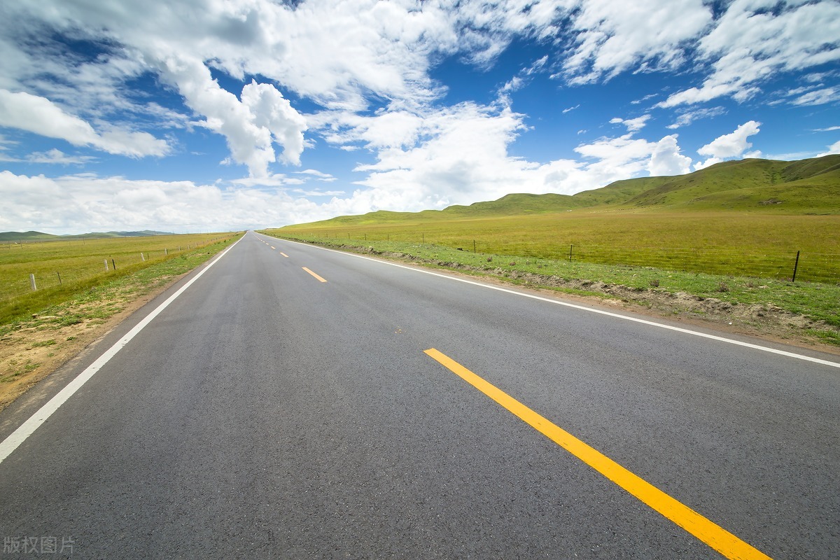 深圳公交车司机工资待遇如何,深圳公交车司机多少钱一个月