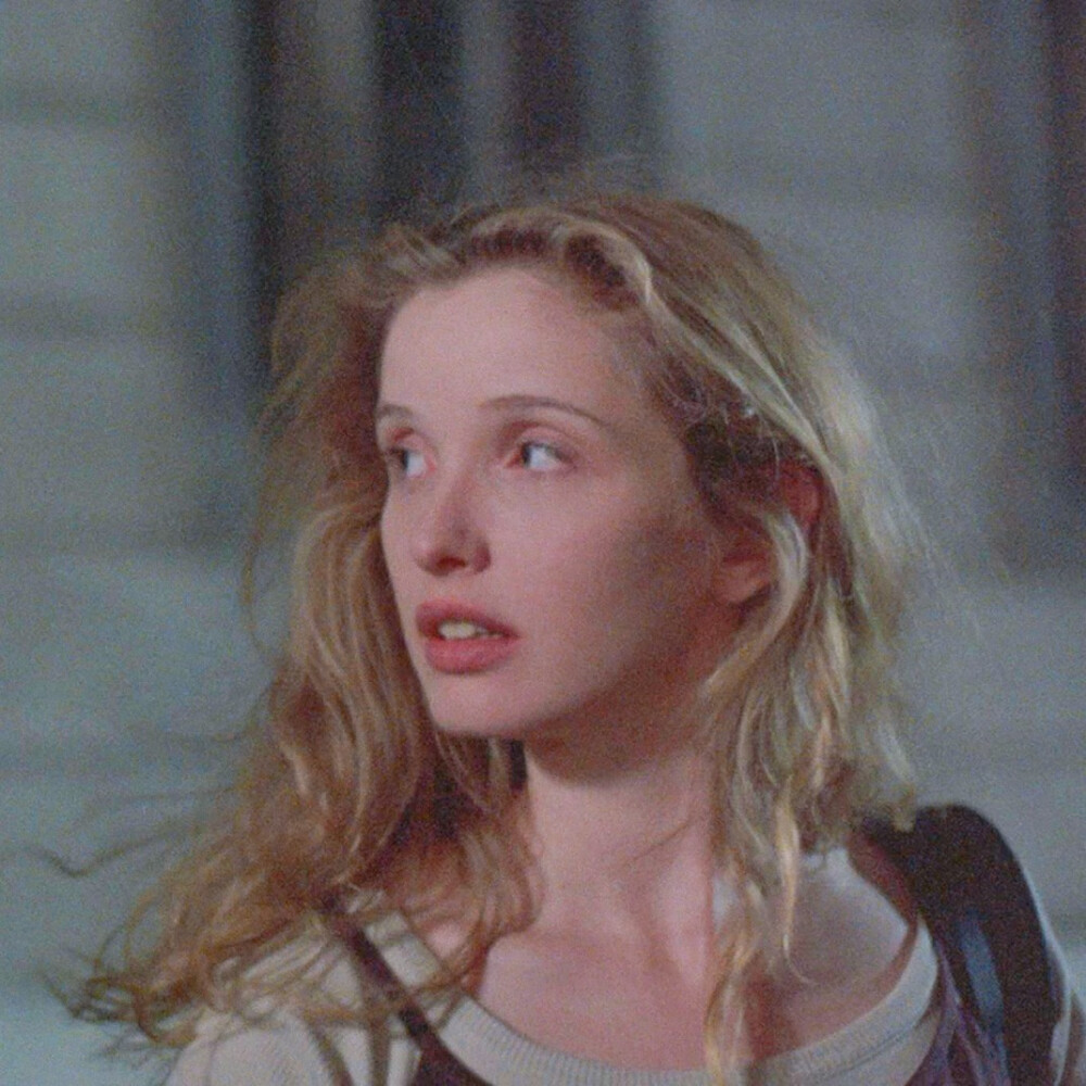 法国最著名十大女明星,法国十大著名的女星