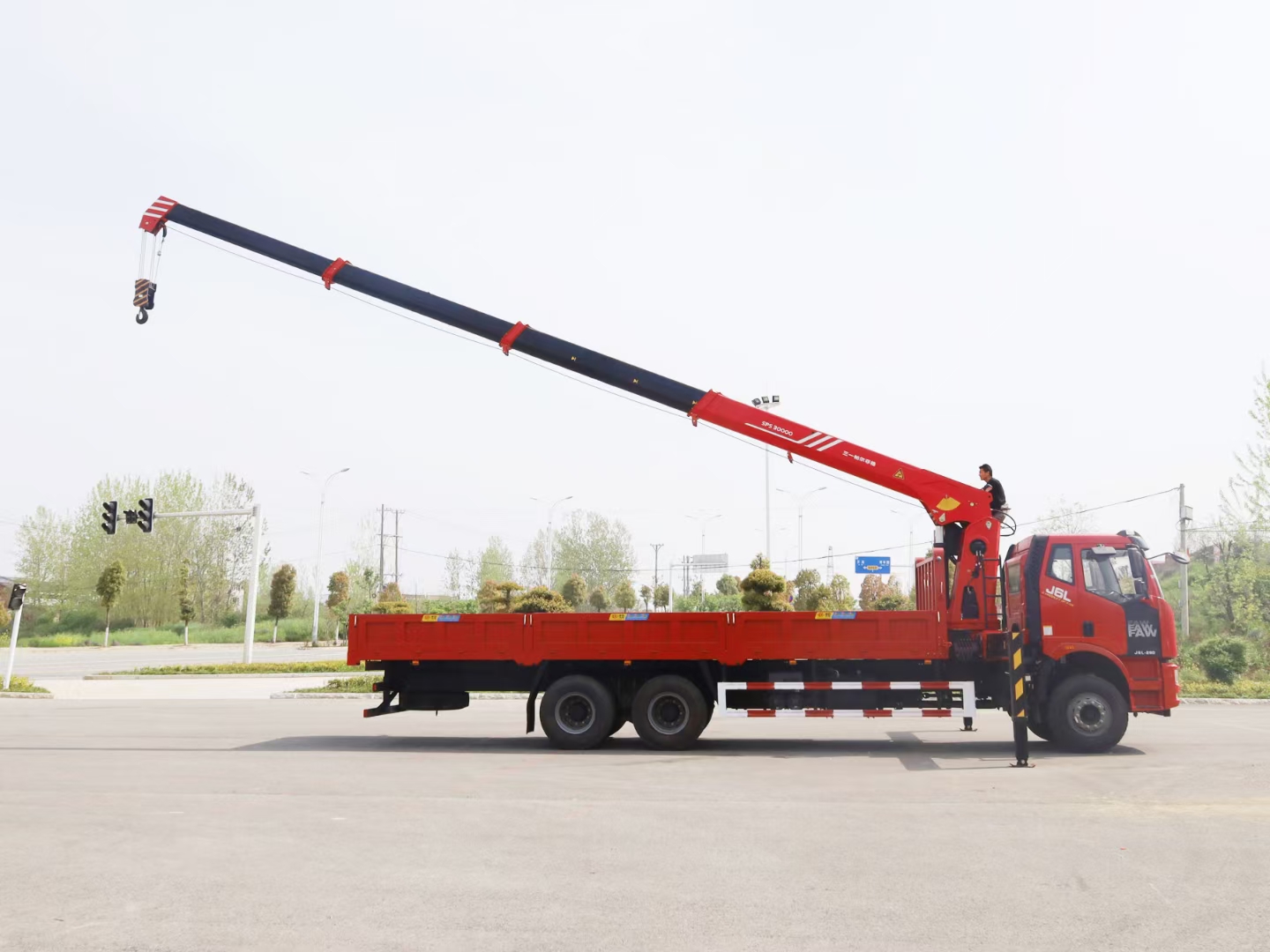 广西随车吊蓝牌价格,广西随车吊求购