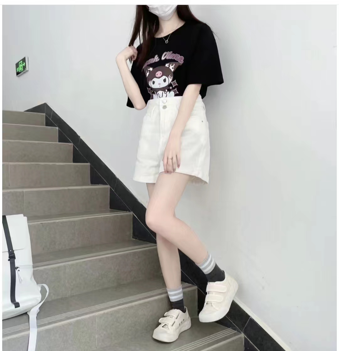 白短裤子怎么搭配衣服和鞋子图片,条纹白色短裤配什么上衣男士