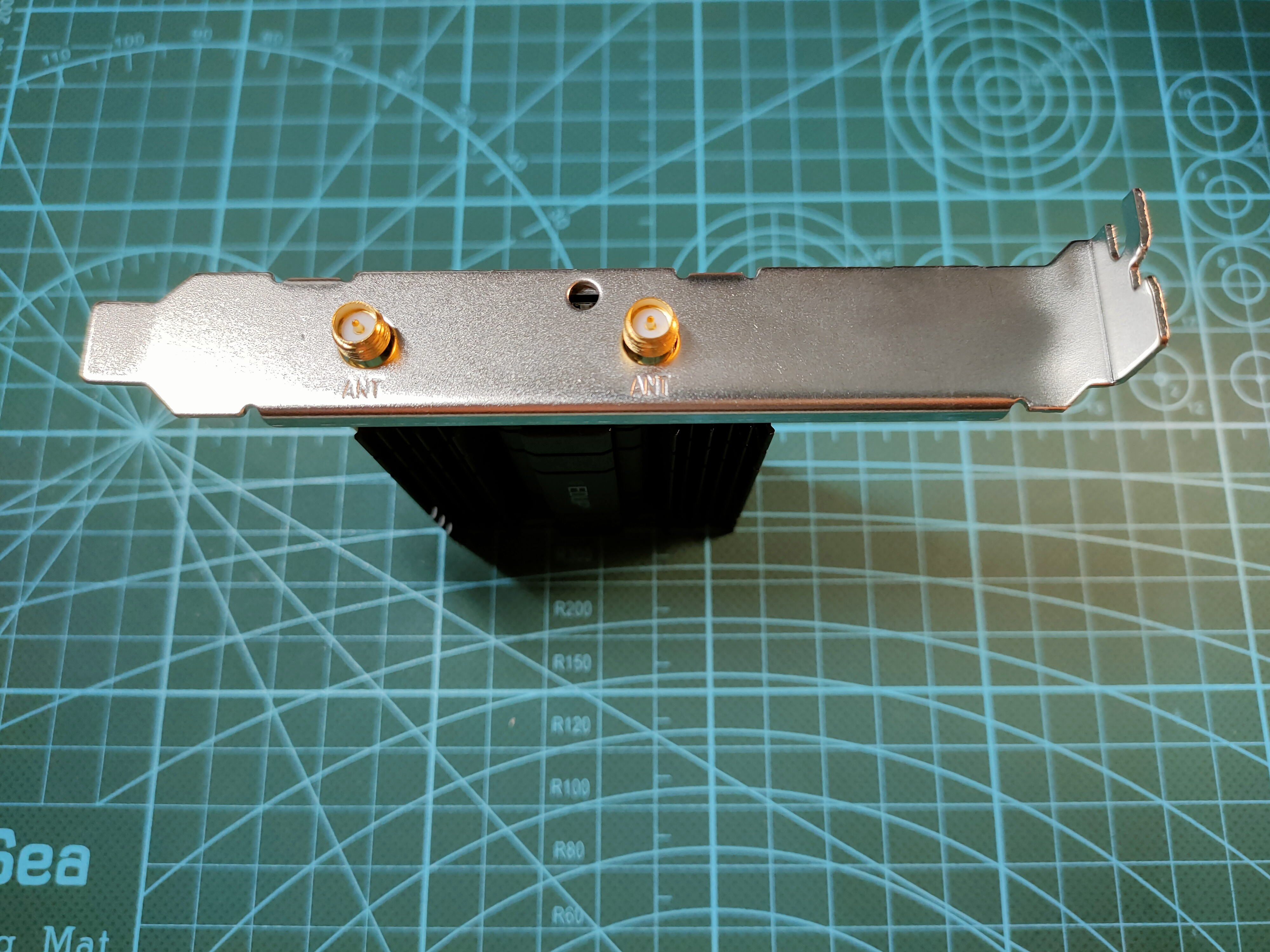 稳如网线翼联EDUP全新WiFi6PCIE无线网卡EP-9655GS开箱评测