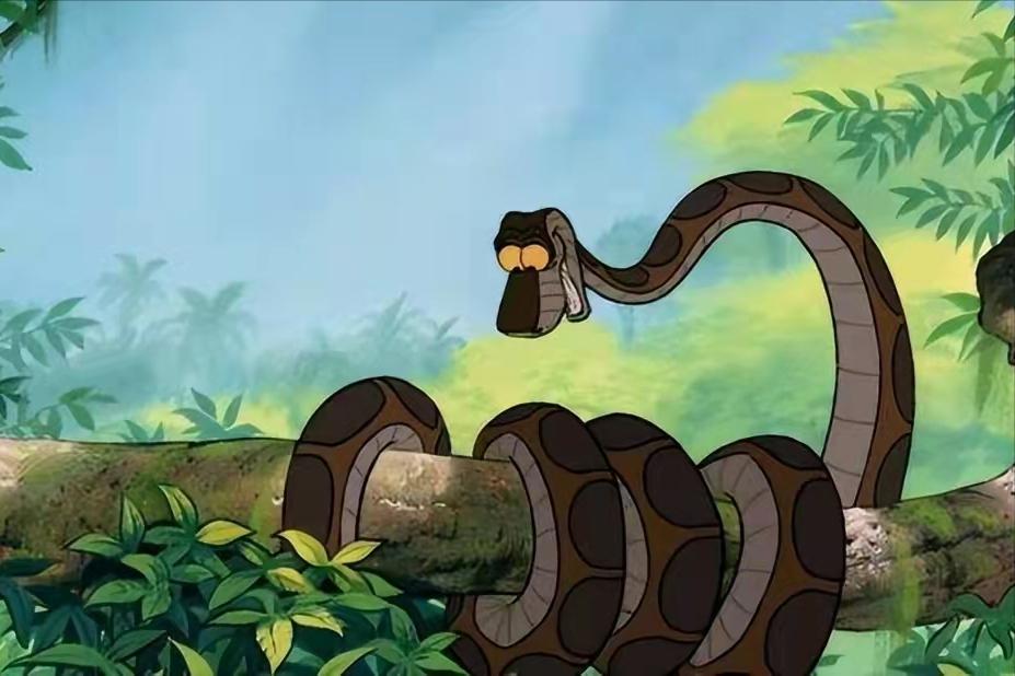 一个人被蟒蛇吞进肚子里，为什么手里有刀也无法破腹逃出来？