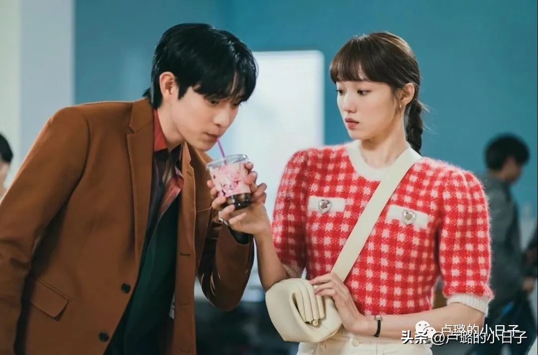 江疏影童瑶宋茜黑色礼服,童瑶江疏影教你打造气质女人装扮