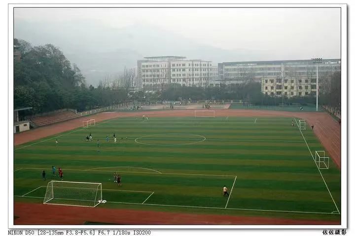 高校怎么样提升足球氛围,重庆交通大学足球校队