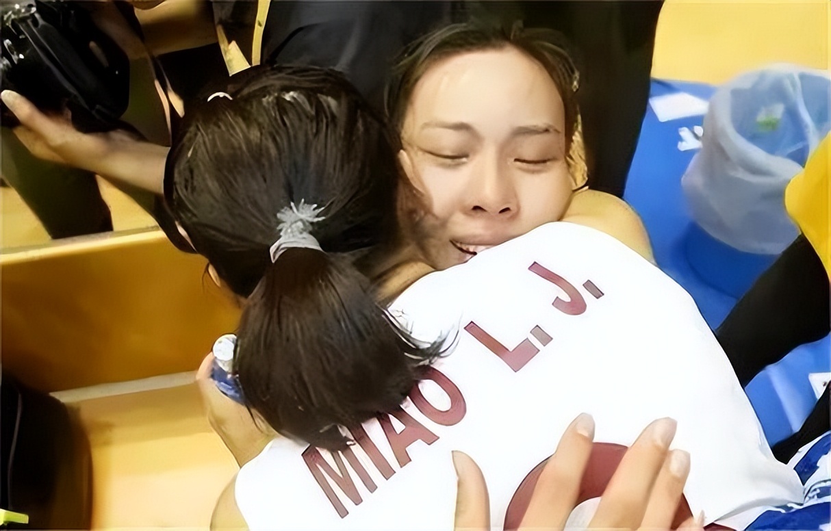 陈鹭芸结肠癌几期,中国男女篮自发为陈鹭芸募捐