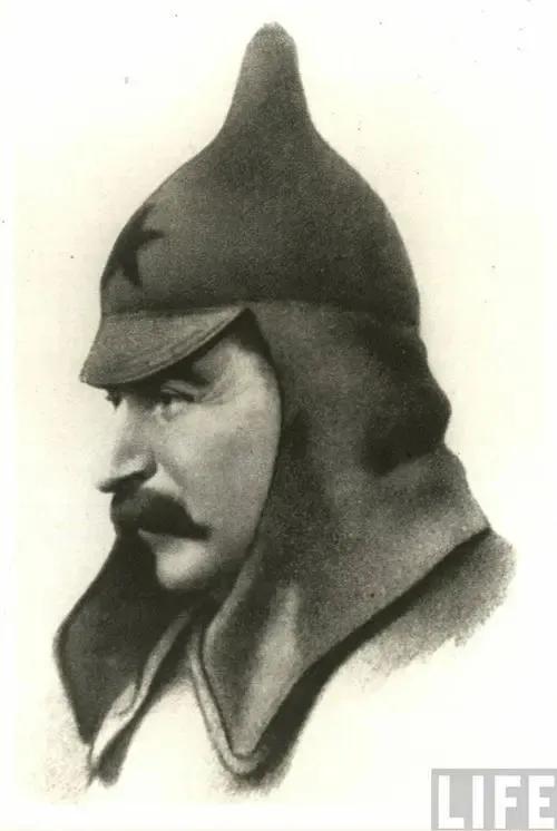 布琼尼第一骑兵军帽,布琼尼帽历史