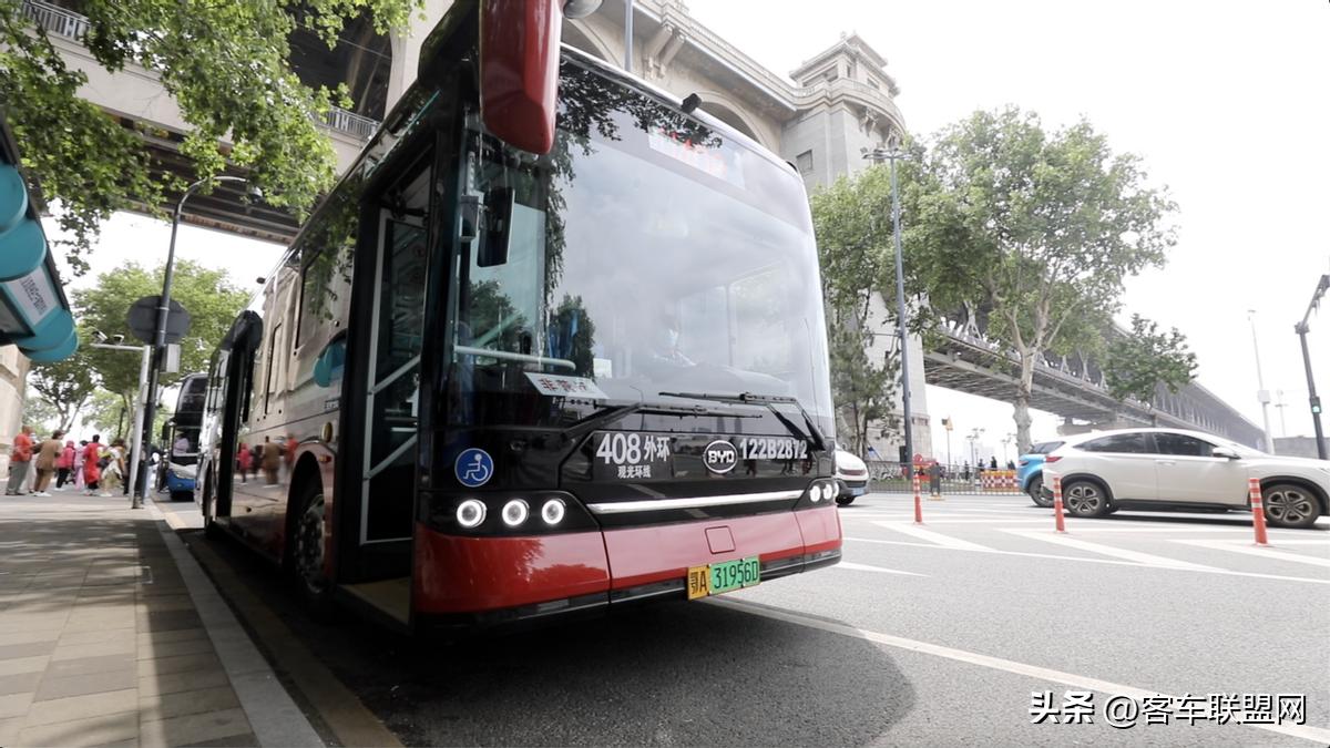 武汉纯电动公交车比亚迪,比亚迪b10电动公交车