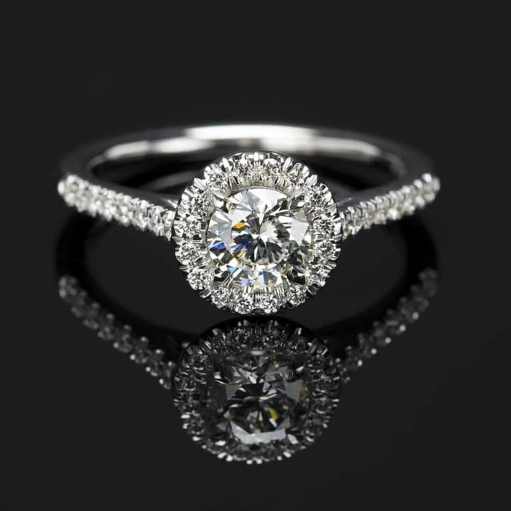 什么款式戒指日常戴比较方便,哪个款式的戒指戴着最舒服