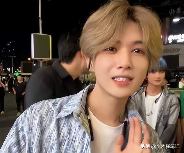 鹿晗的长发丸子头造型,鹿晗丸子头造型